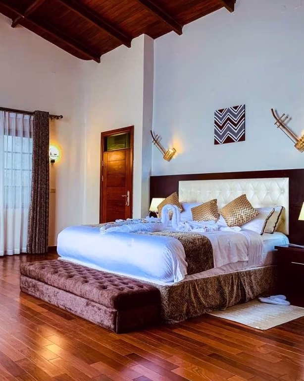 Gorilla Heights Lodge